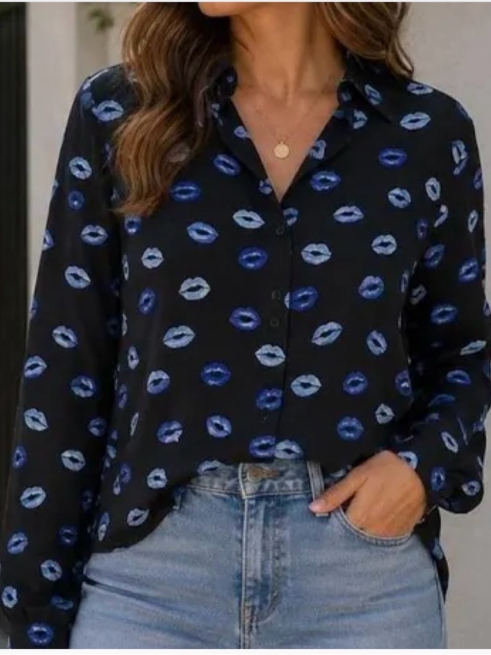 Zara Women’s Black Blouse With Blue and White Lip Print. Size Small